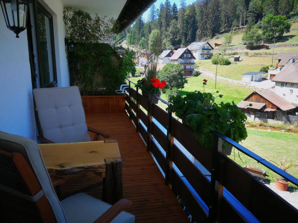 Ferienhaus Enzquelle Enzklösterle Exteriör bild